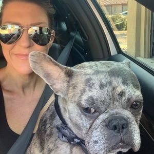 Meet your Posher, Posh